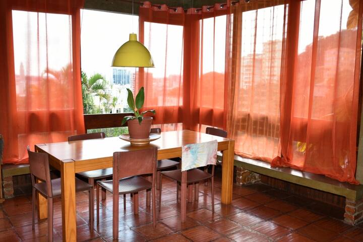 Casa inteira com piscina – Casa Insanta gallery image 4