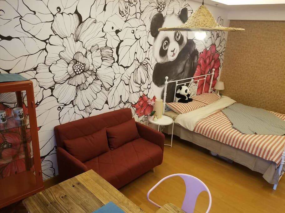 这个沙发可以放下来做一个舒服的沙发床噢