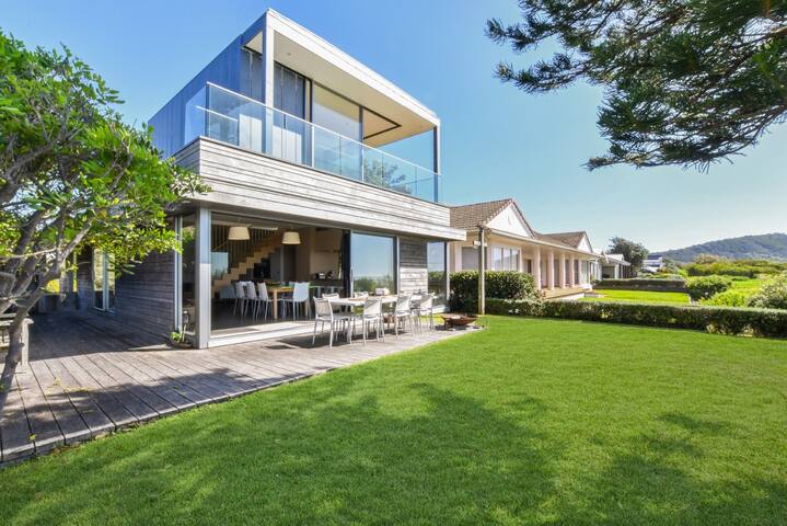 88 NORD Sun-Kissed Luxe at Boomerang Beach