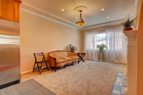 Bay Area Private Upper Unit 1 Parking-LT Rental