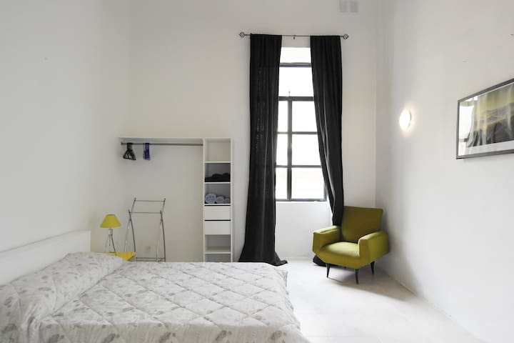 Right in the heart of Valletta Apt 3