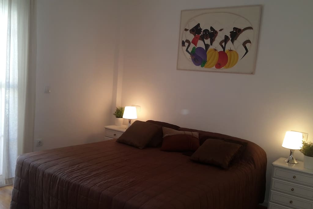 Dormitorio principal / Master bedroom