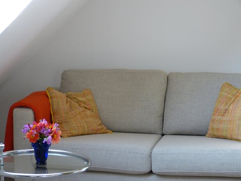 Popular Airbnb listing: Apartment in the attic of an Art Nouveau villa in Rahlstedt