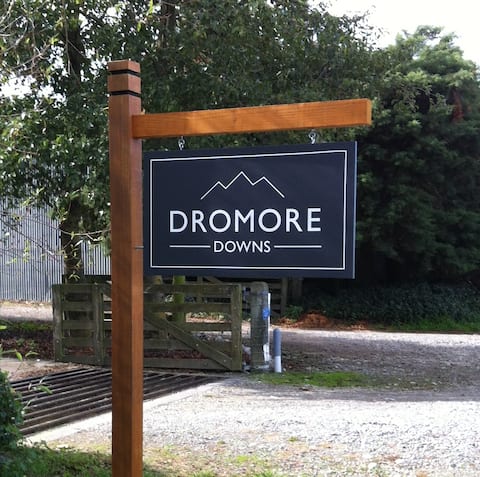 'Escape to the Country'