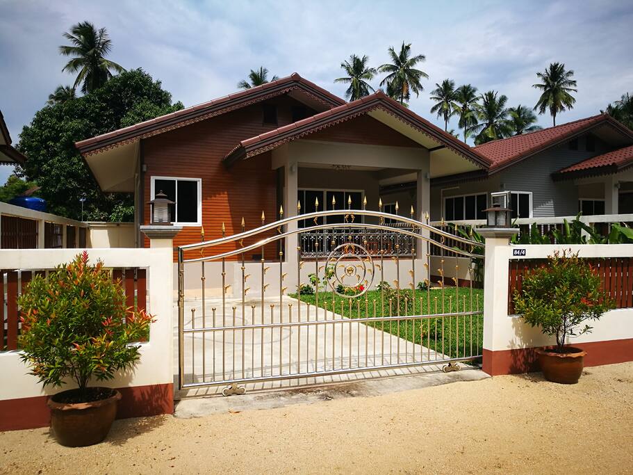 84/4 House view