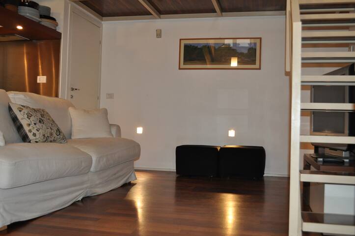 Attic at Arco della Pace gallery image 4