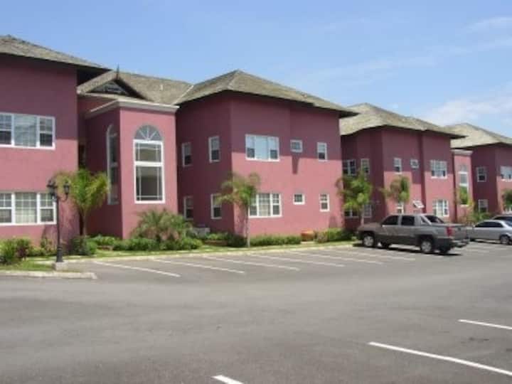 Executive Luxury 1 Bedroom Uptown Kingston - Kingston, Jamaica