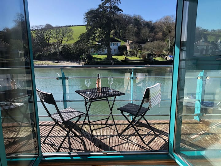 Modern waterfront apartment nr Apartments for Rent in