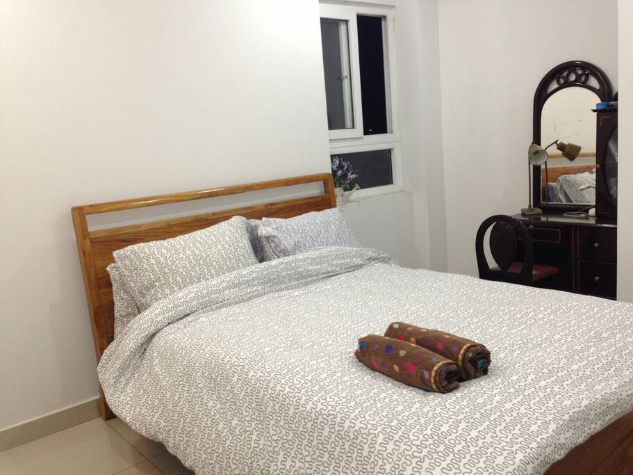 Bedroom (fan only)