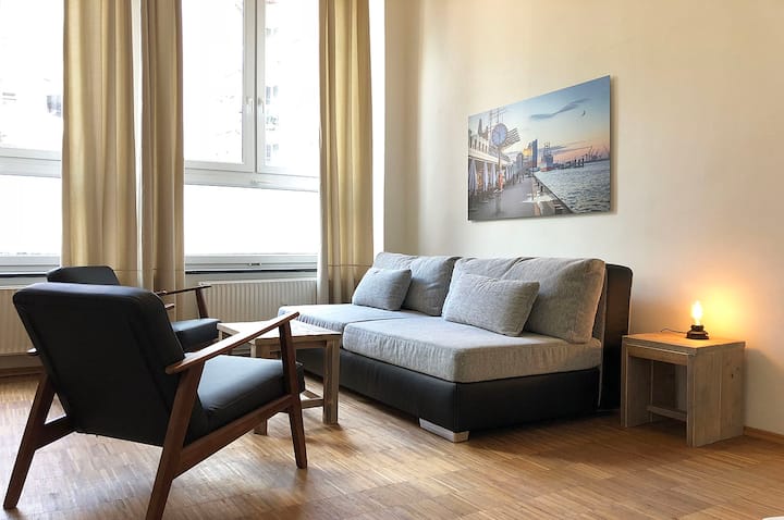 Appartement Onboard In Der Historischen Innenstadt - Hamburg