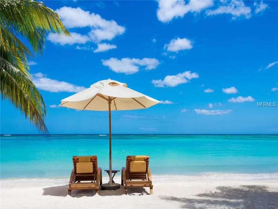 4 blocks to beautiful beach