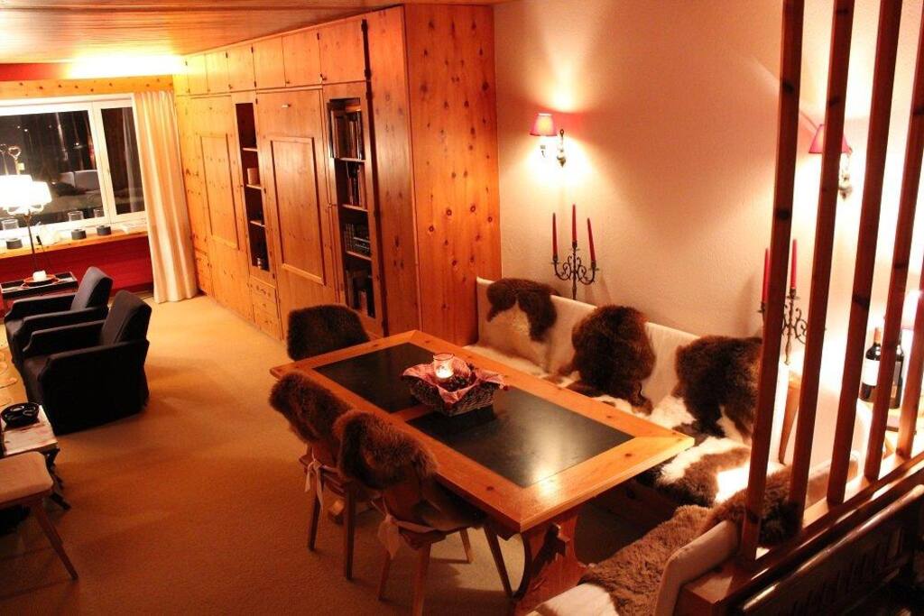 Dining area with traditional Grisons furniture