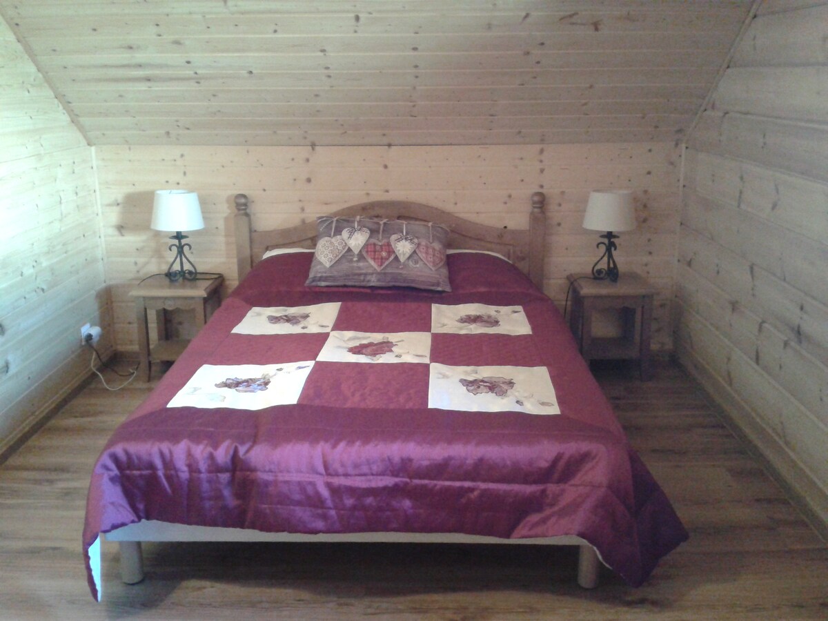 საძინებელი 1