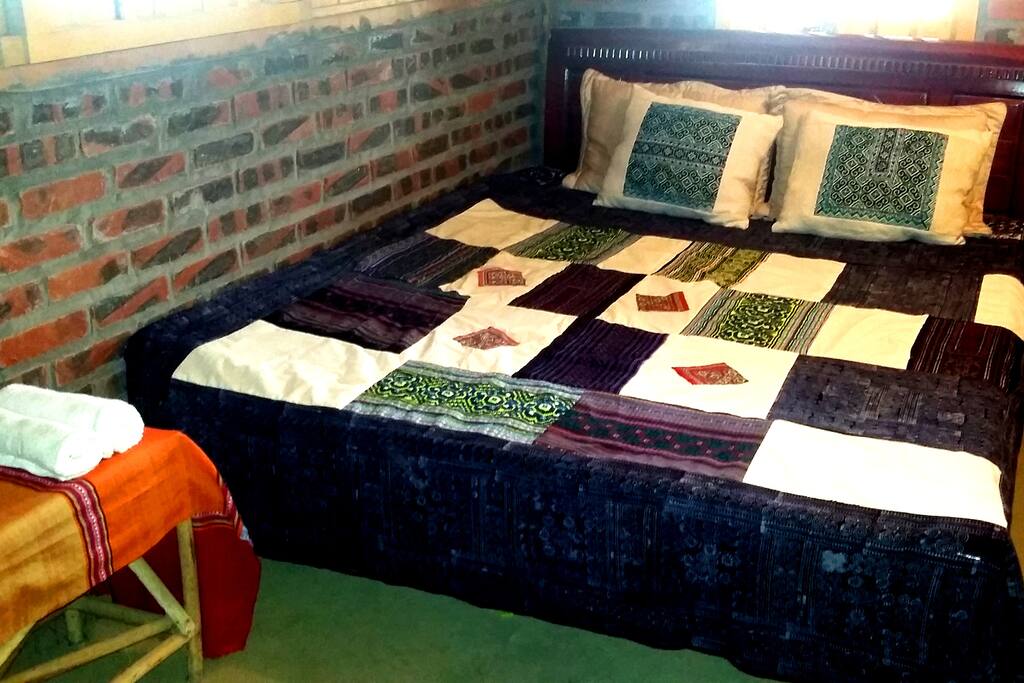 Batik room
