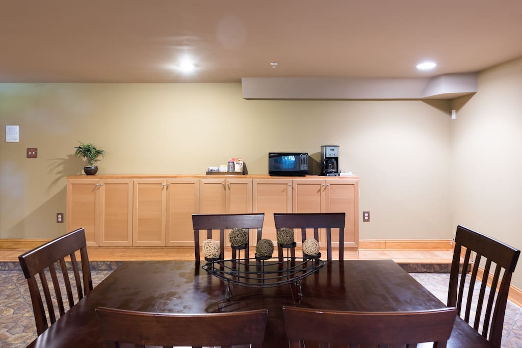 Spacious kitchen!