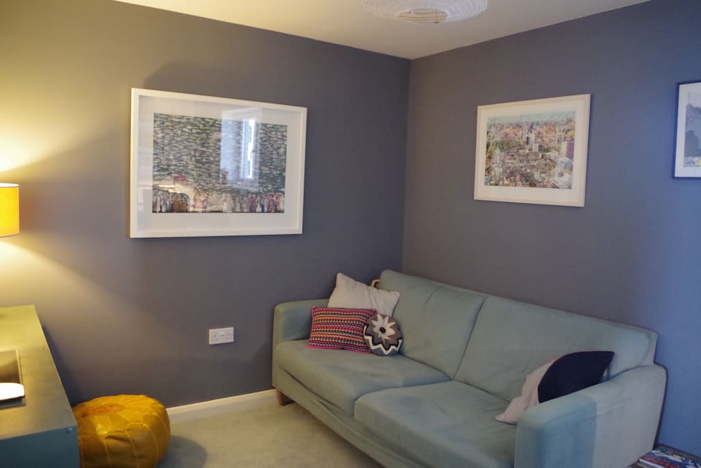 TV room, with room for airbed