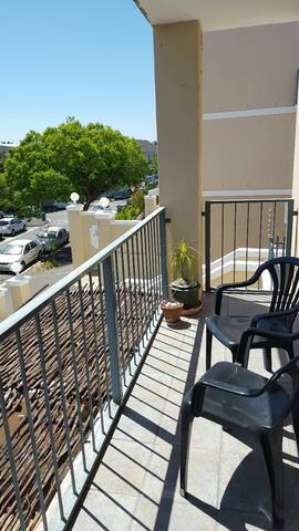 Sutton Place 37 gallery image 3