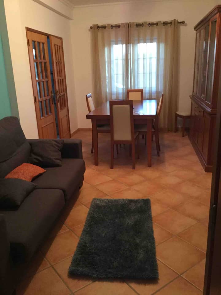 Belle Maison Au Calme  Dans Un Village Typique - Rio Maior