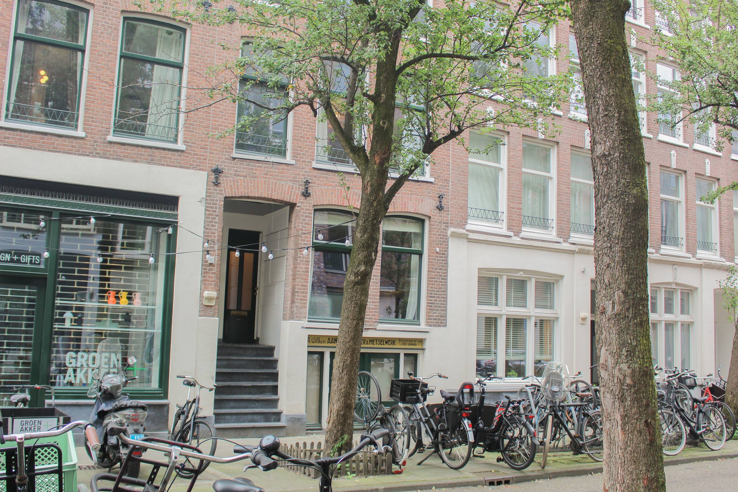 Cosy private room in de 'Pijp' area - Photo 24