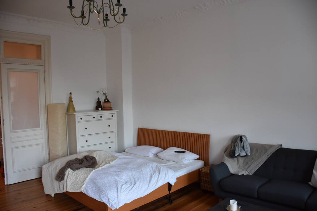 extra big bed