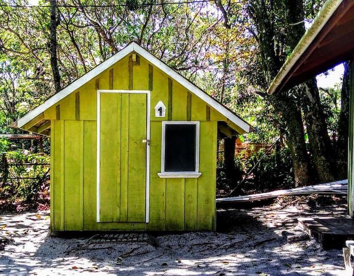 Pousada / Bed and breakfast 1 quarto, com café da manhã