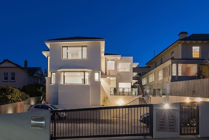 Apartment #5 – Two Bedroom