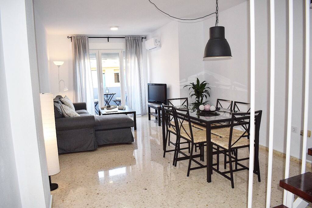 Salón-comedor / Livingroom