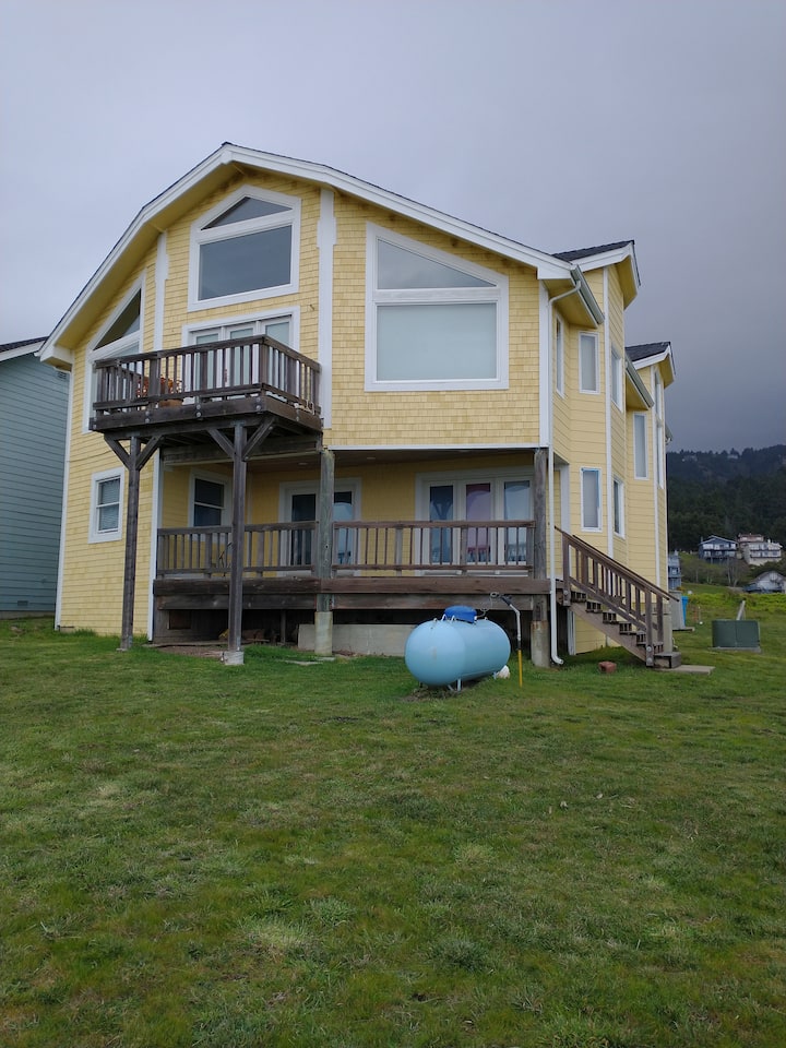 Top 10 Airbnb Vacation Rentals In Shelter Cove, California Updated