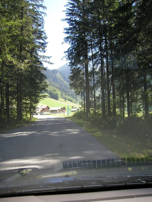 Arrivée vers le hameau