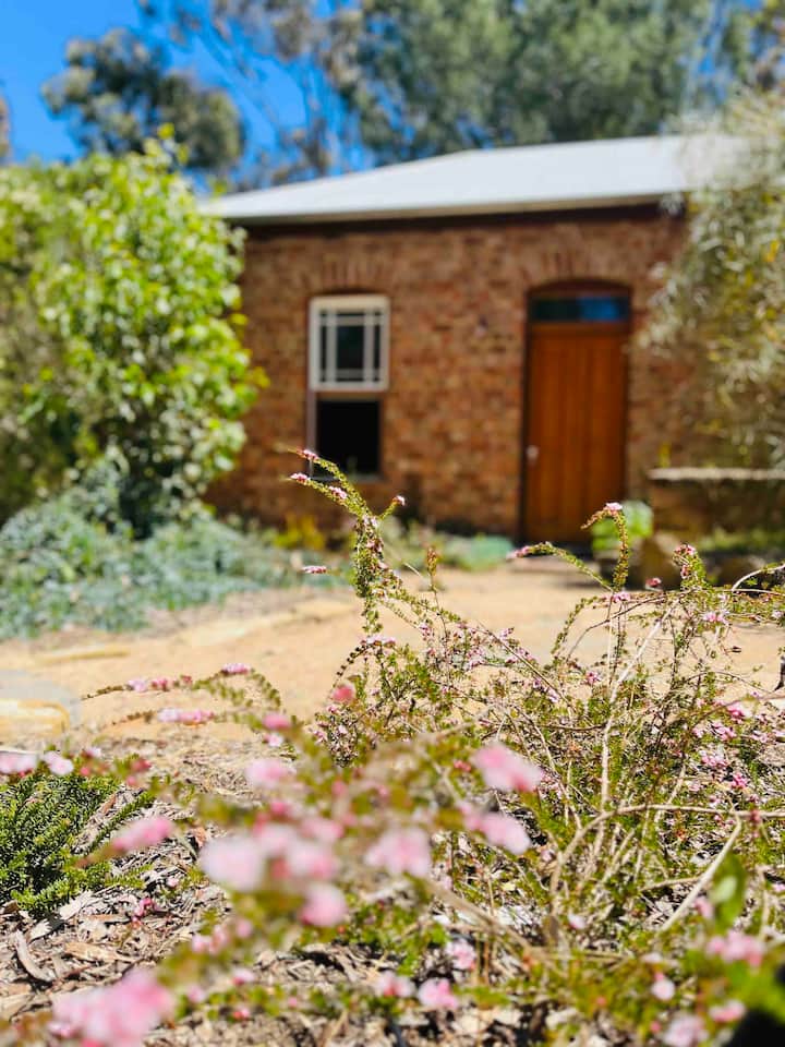 The Cottage at Fallow Heathcote