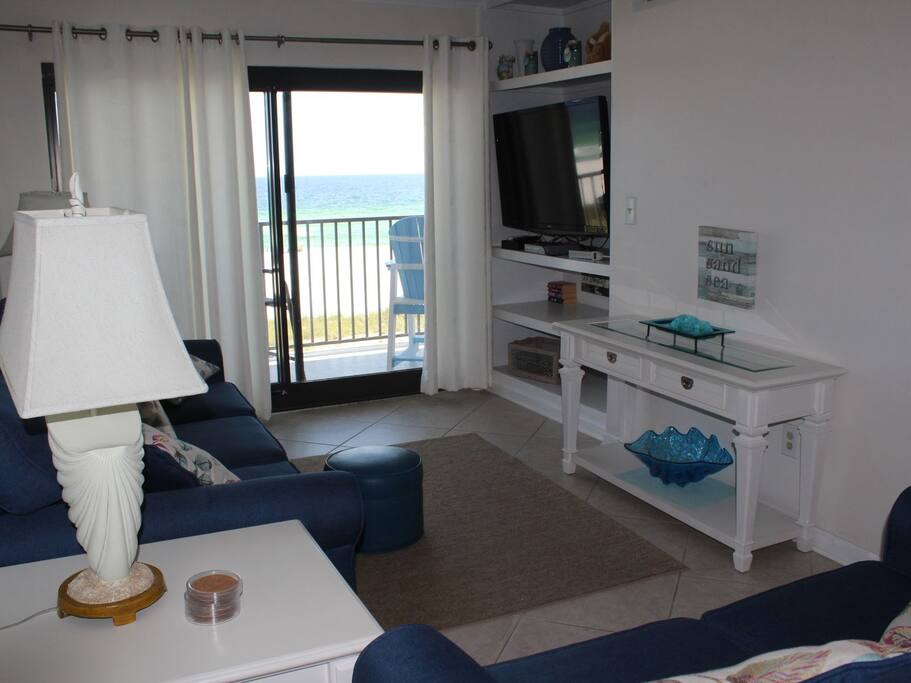 Relaxing sunny living room