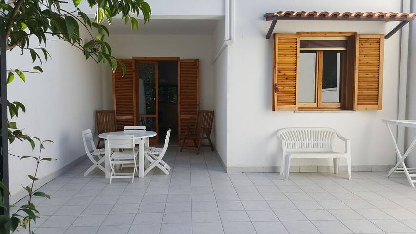 Villa Blu Area 84bis gallery image 2