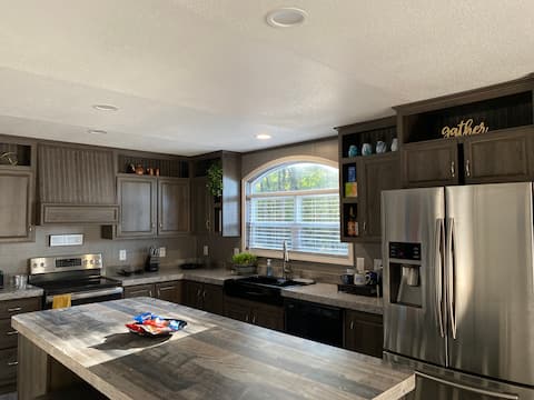 Family Friendly Home in Private Setting