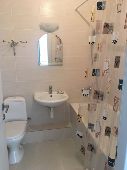 Bathroom (Ванная комната)