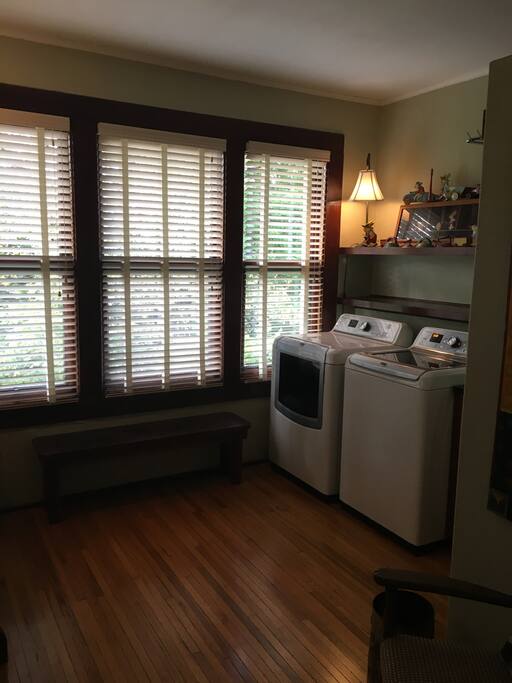 Washer and dryer available for use. Laundry supplies furnished (detergent, bleach and fabric sheets)