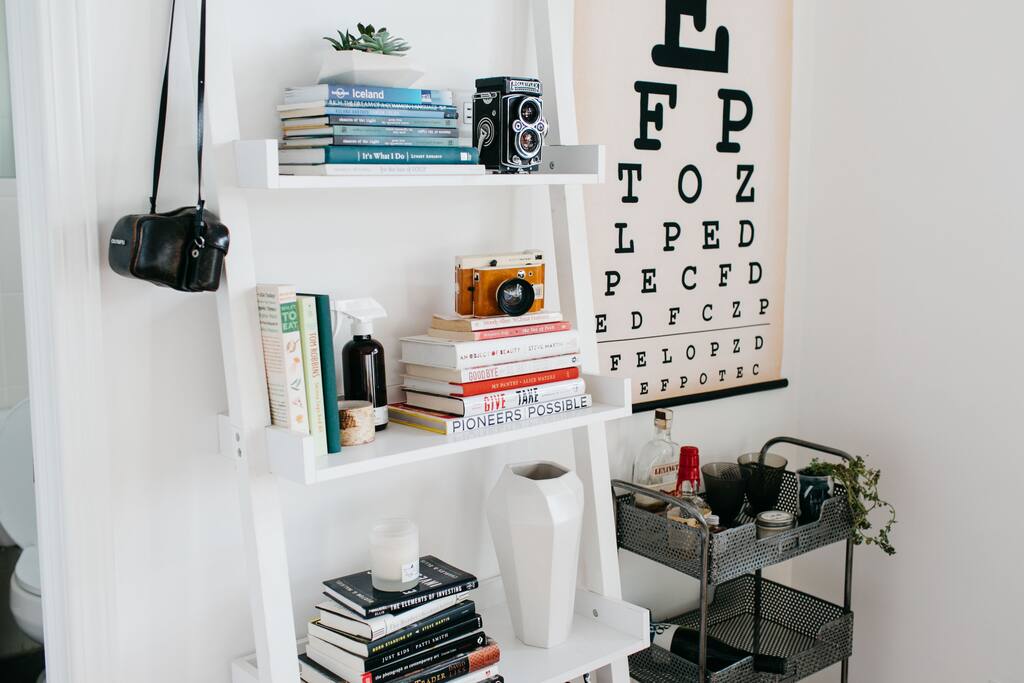 Dining / work space area