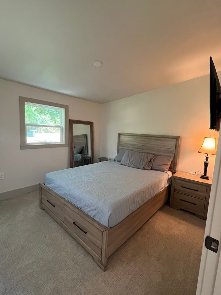 Chumba cha kulala cha Master (queen)