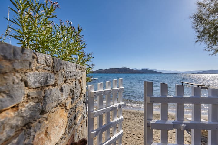 “Villa Anna”- where luxury meets tranquility