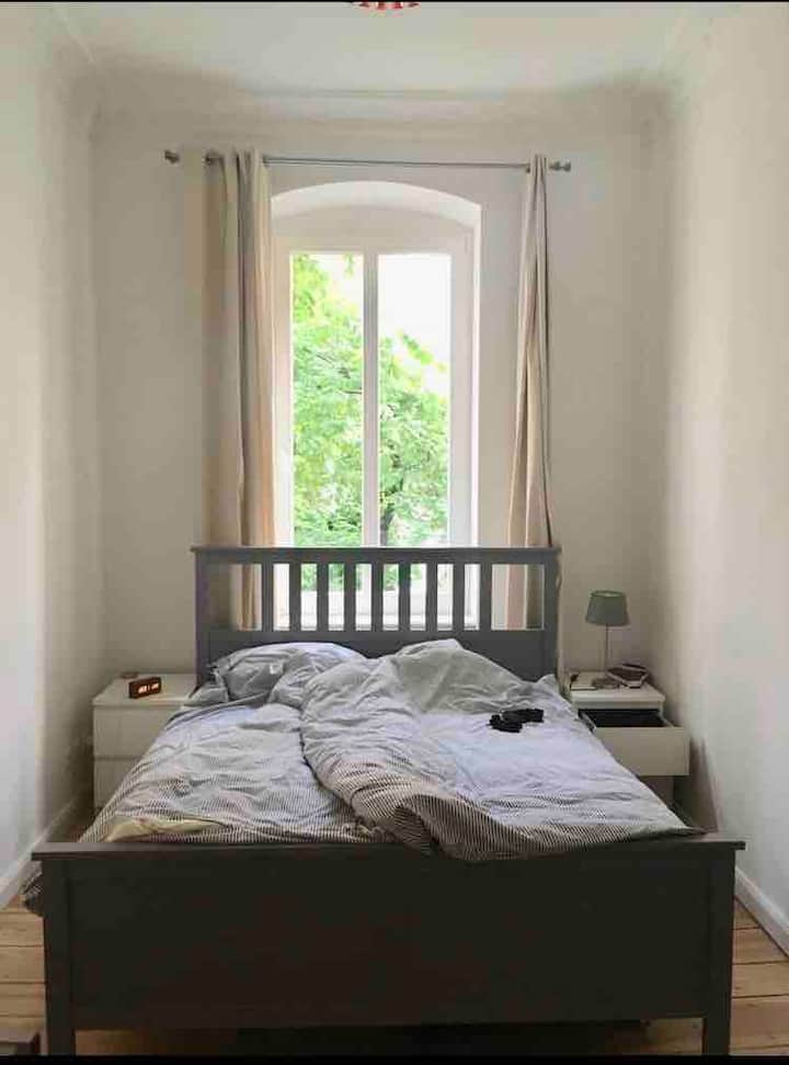 غرفة النوم 2