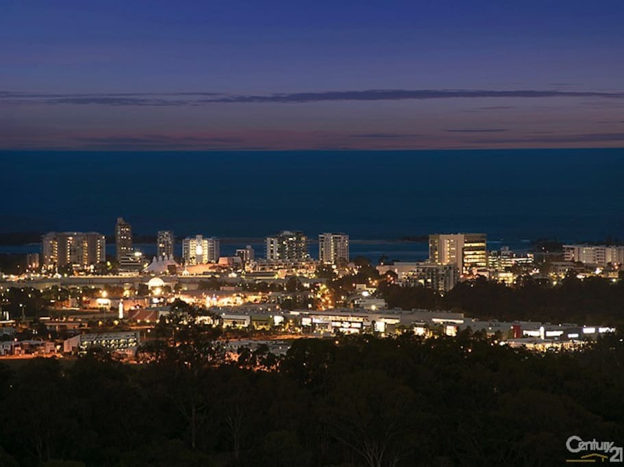 Views of Maroochydore at night