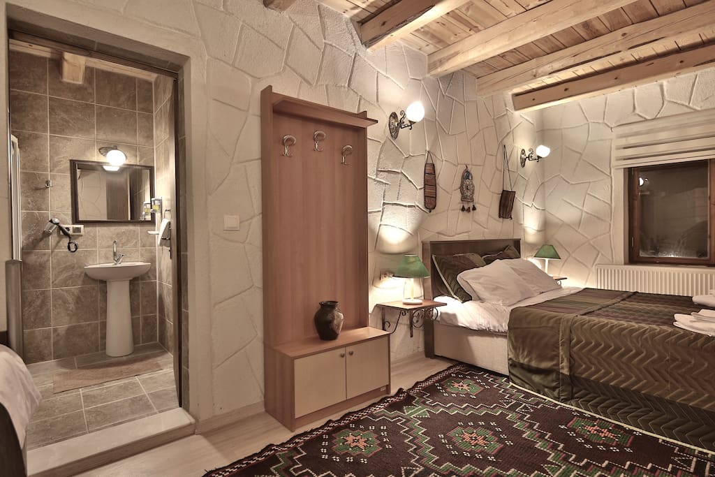 STANDARD TWIN / TRIPLE / QUADRUPLE ROOM: This room has private ensuite bathroom.