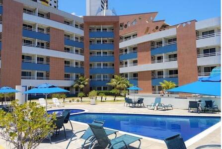 Flat em Ponta Negra a 2 min à pé da praia