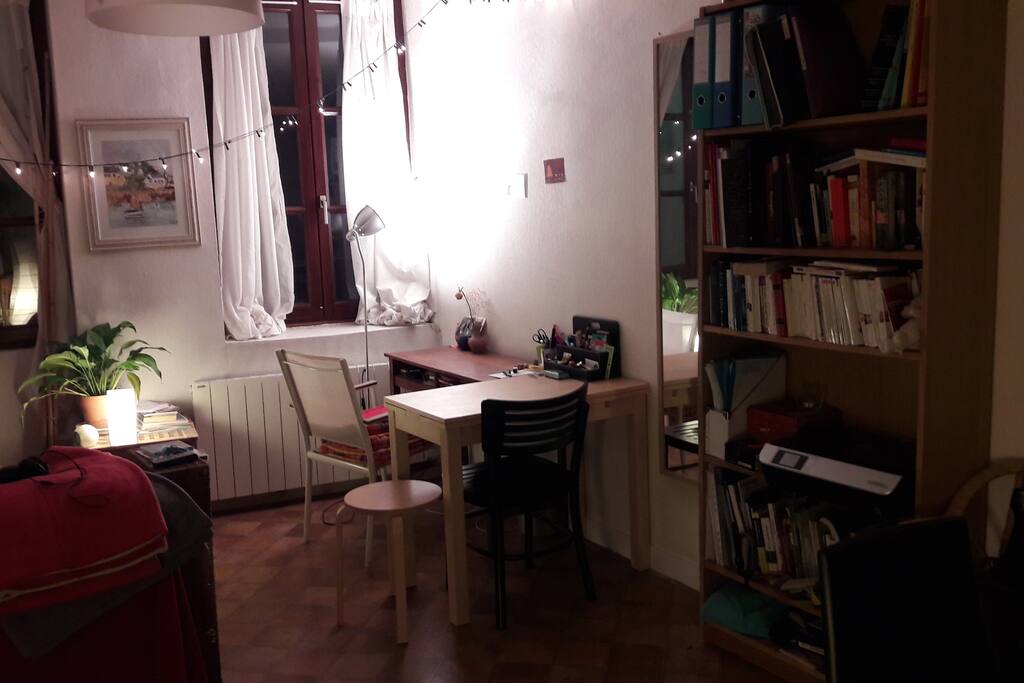 Coin bureau