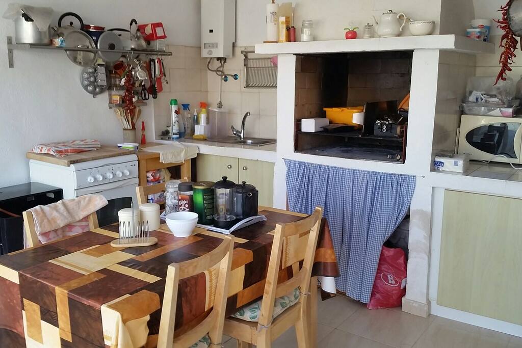 Kitchen dining area
