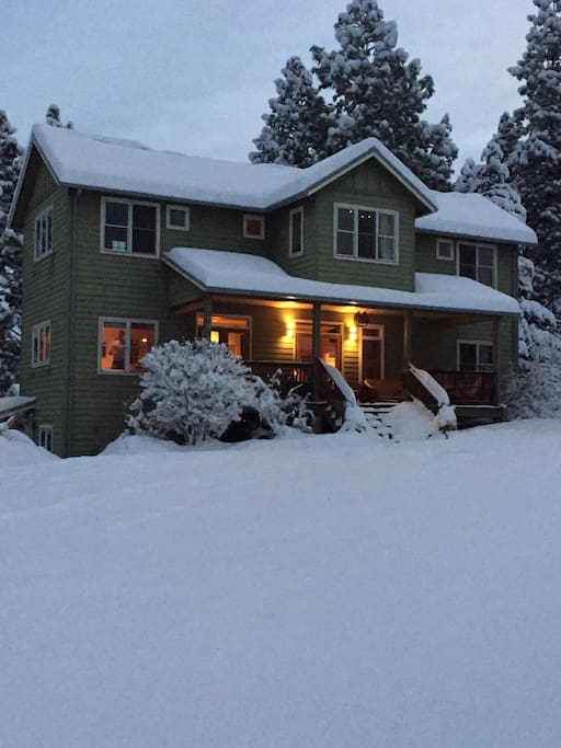 Snowy day in the gorge!