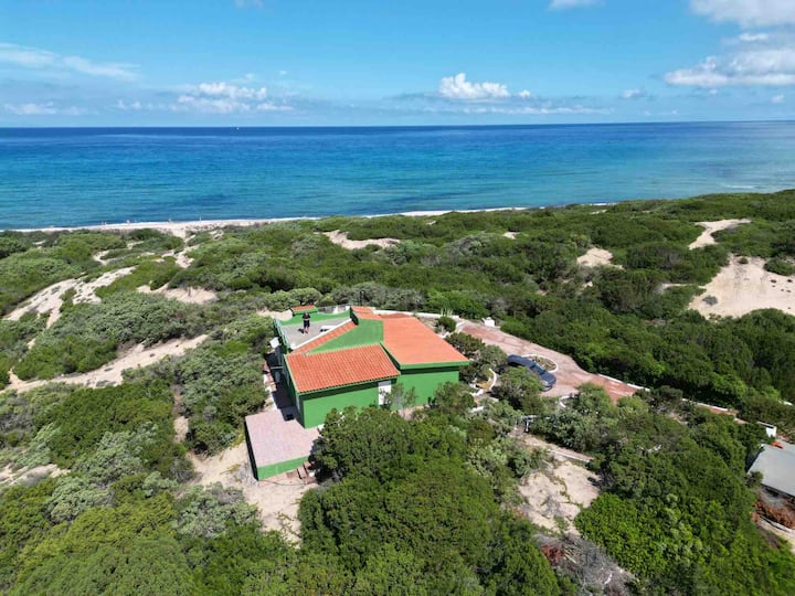 Villa Verde on the dunes, 100 meters from the beach
