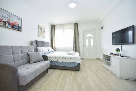 Beautiful cozy studio for 3 - MILO 10min beach