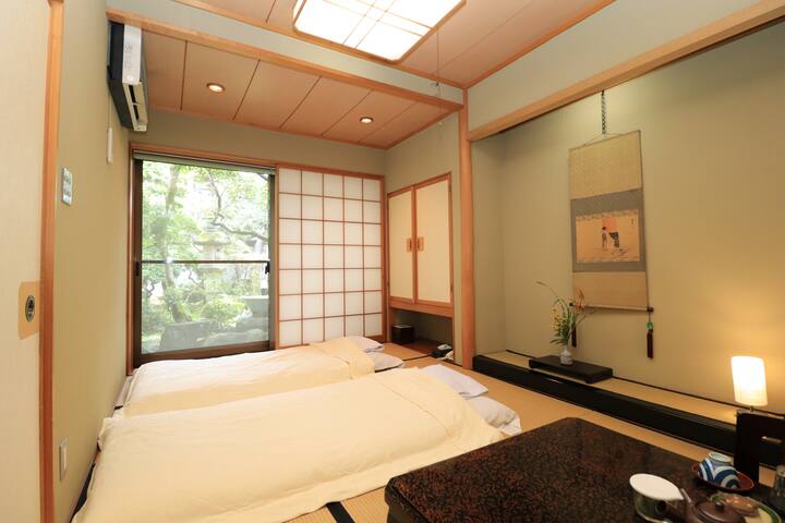 400-year-old Ryokan at Nakasendo - Matsu w Brkf