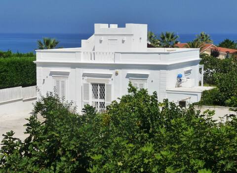 Villa Matinella by the sea