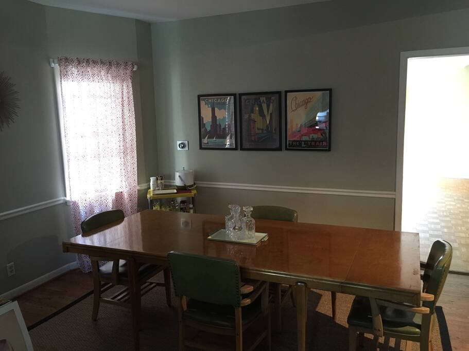 Shared dining room
